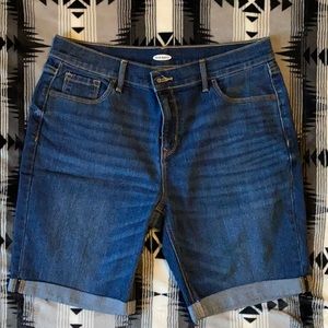Women’s old navy shorts size 12